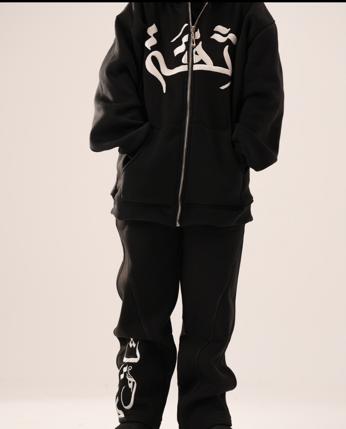 Theka embroidered Milton Jacket