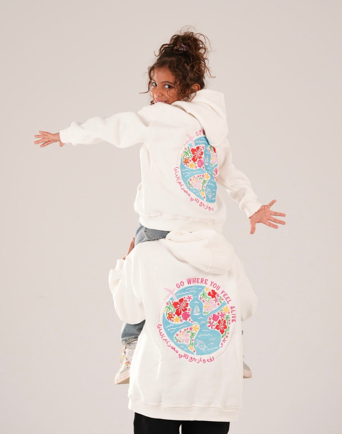 E7lam embroidered Milton white hoodie